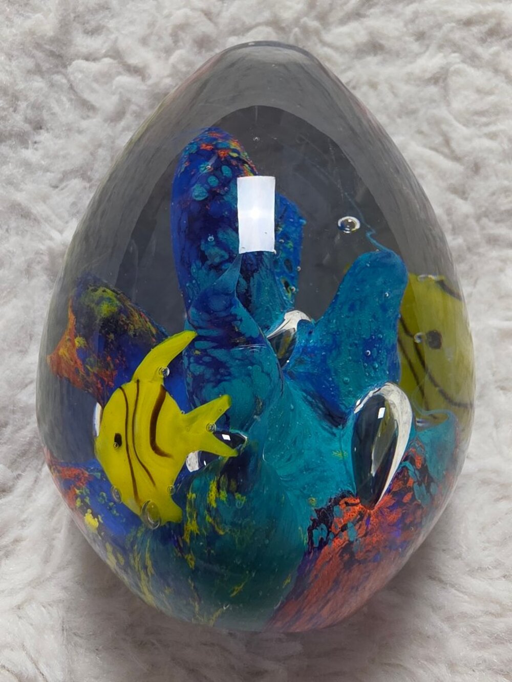 Art Glass Aquarium Paperweight Fish Ocean Egg